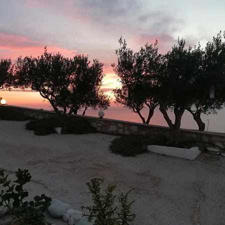 Apartamento Sarris Planet *