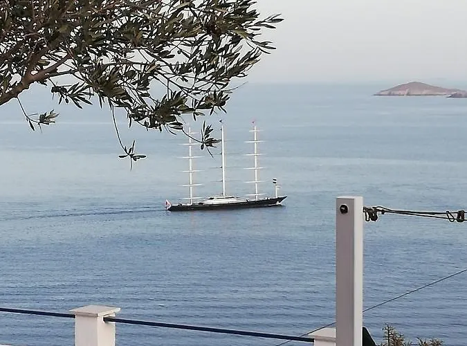 Apartamento Sarris Planet *